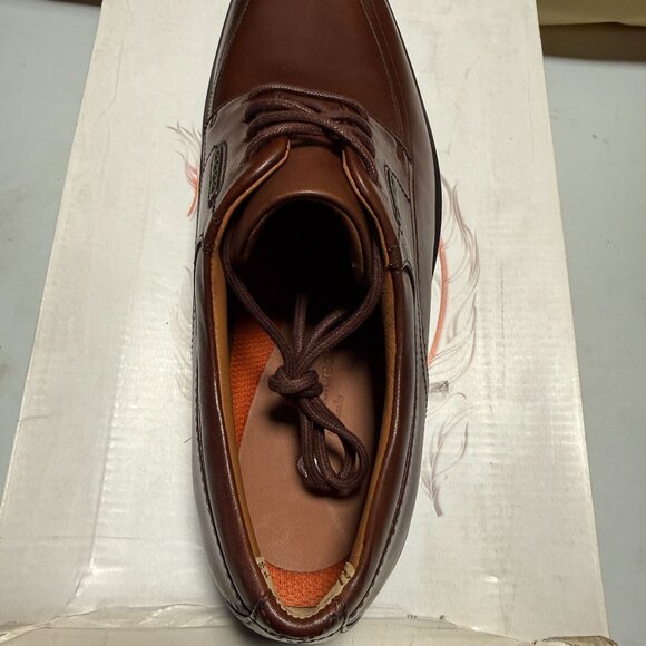 Clark Men's Un Kenneth Way Oxford Brown Size 8 NEW - Picture 2 of 10